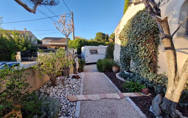 Maison à vendre    5 pièces •  Les Angles