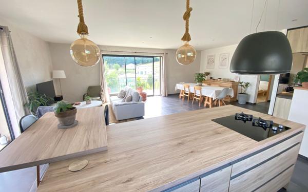 Maison à vendre    3 pièces •  Montauban