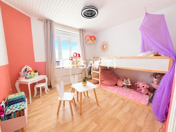 MAISON EN PIERRE, 4 CHAMBRES PROCHE CENTRE VILLE DE BAUD
