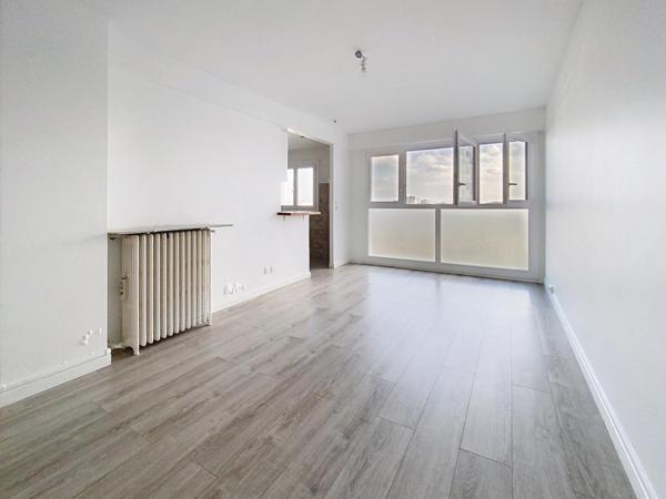 Lumineux et Traversant, vue imprenable, 3 chambres,