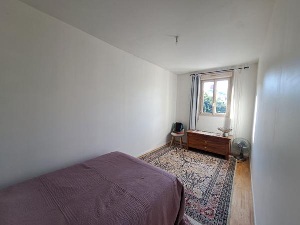 APPARTEMENT LUMINEUX EN CENTRE VILLE DE LA FLECHE