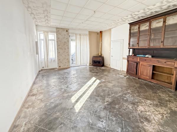 Dpt Gers (32), à vendre BARCELONNE DU GERS maison P7 de 160 m² habitables + grange attenante sur 250 m² de terrain