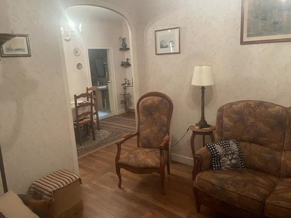 Maison à vendre |  Châteaumeillant |  8 pièces | 183 m²