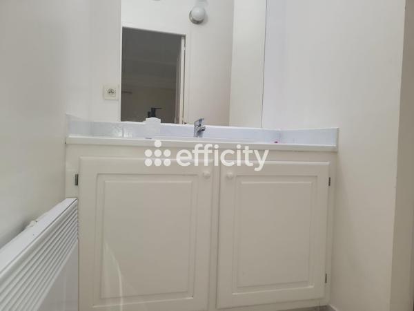 Appartement
         2 pièces
        - 35 m² Exclusivité 79 990 € *