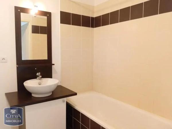 Appartement à louer 2 pièces 43.39m²