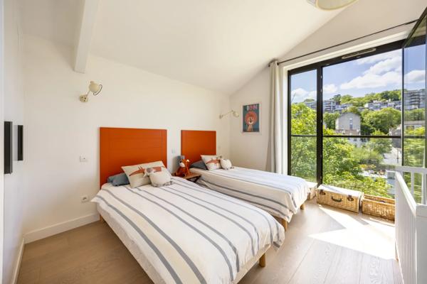 Villa Issy-les-Moulineaux - ILE-SAINT-GERMAIN