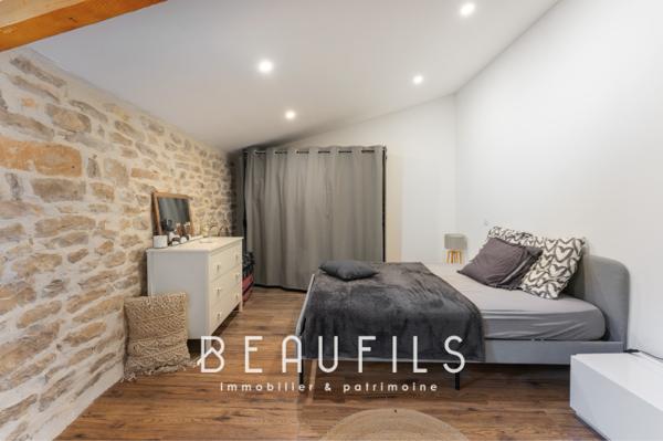 Calvisson (30420) Exclusivité - CALVISSON (30420) - MAISON DE VILLAGE - 146 M2 - 3 CHAMBRES - TERRASSE - GARAGE 30 M2
