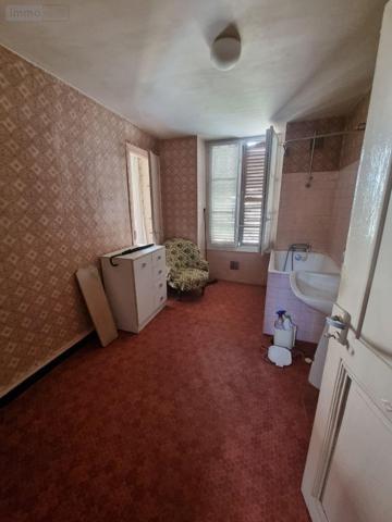 Maison de ville à vendre à Neuvy-Saint-Sépulchre dans l'Indre (36230), ref : CG/322