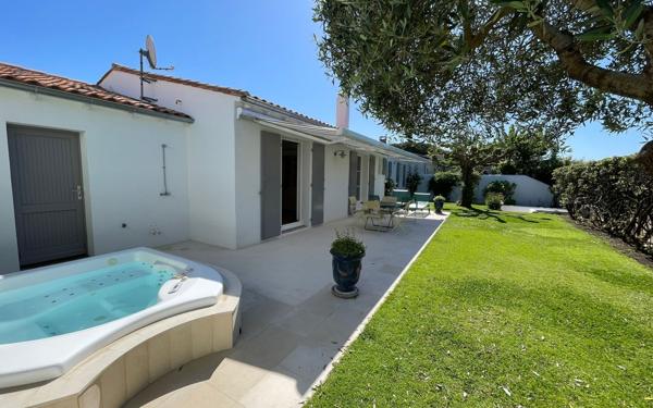 Maison à vendre    4 pièces •  Le Bois-Plage-en-Ré