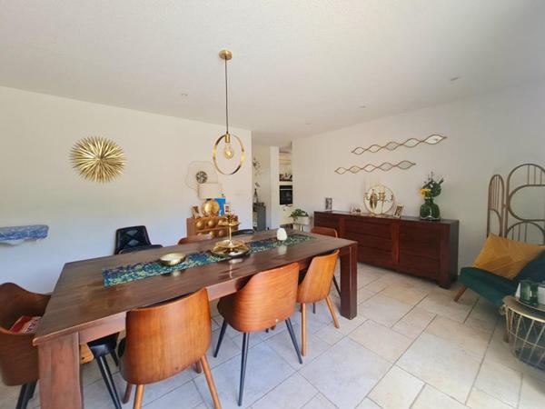 Alès - Maison de 190 m² habitables avec Piscine sur 850 m2 de terrain
