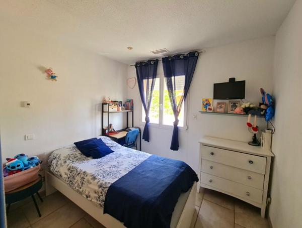 Alès - Maison de 190 m² habitables avec Piscine sur 850 m2 de terrain