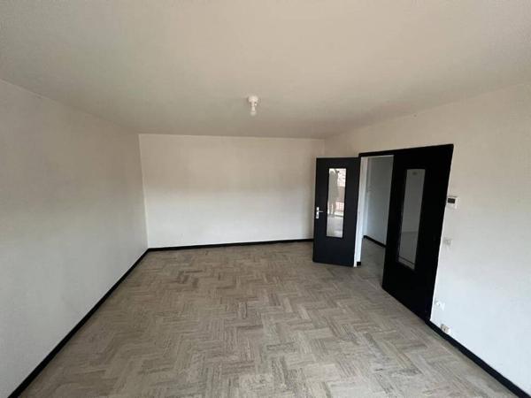 REF 12309 - F1 -RESIDENCE LE LIGNON - 17 RUE EMILE REYNAUD