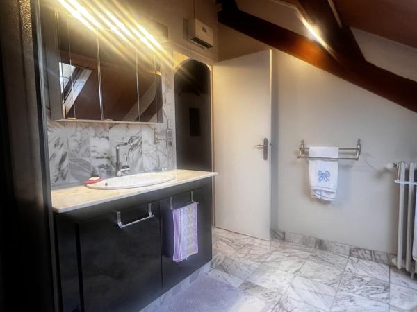 Maison dans Ormesson-sur-Marne