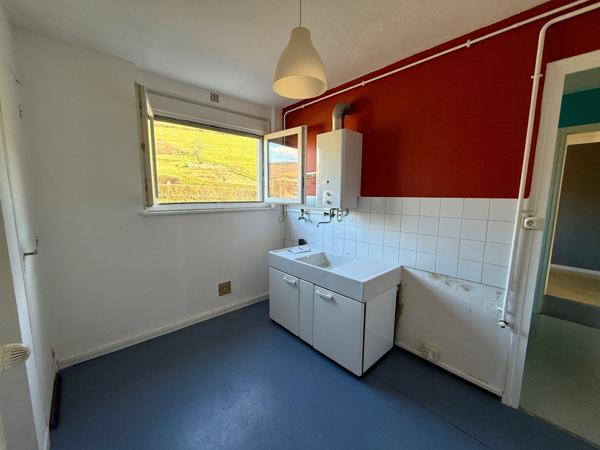PROCHE GARE SNCF APPARTEMENT 3 CHAMBRES