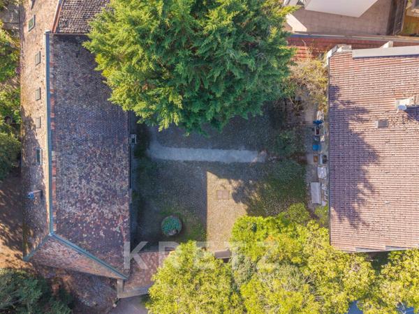 Exclusivité - VEIGY-FONCENEX – Propriété historique de caractère avec 2 maisons et dépendances