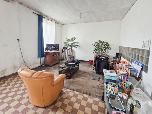 Maison Saint Pierre Montlimart 121 m²