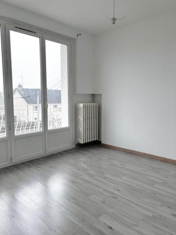 Bel appartement T6 de 95 m² avec garage