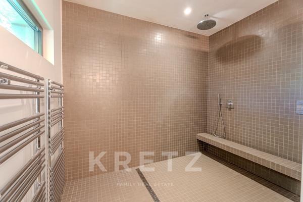 Villa contemporaine en béton banché