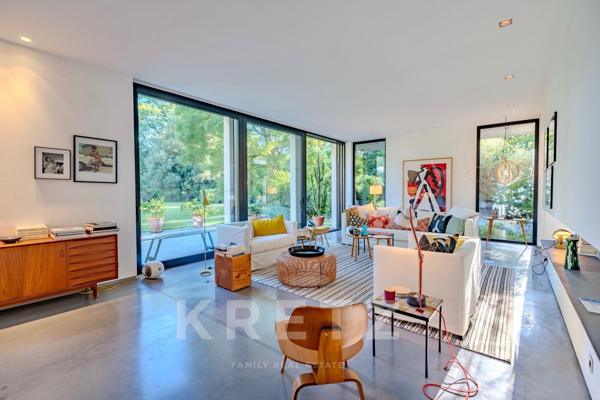 Villa contemporaine en béton banché