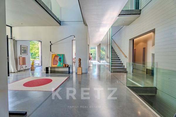 Villa contemporaine en béton banché