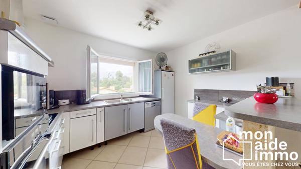 Haut Floirac – Belle maison de plain-pied de 129 m² avec véranda de 40 m², garage et terrain de 800 m² au calme
