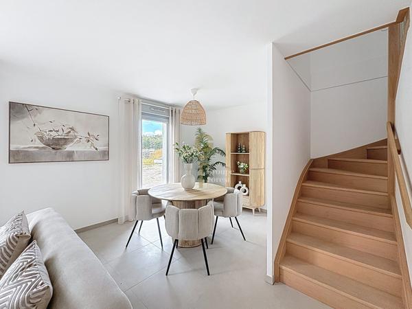 OFF MARKET – Maisons neuves T5 d’environ 104 m² – Disponibles cette année