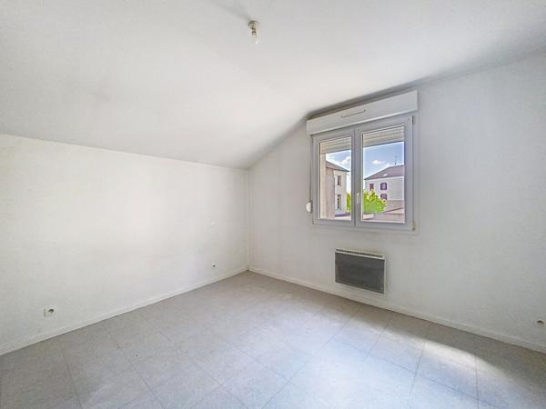 Location appartement Neufchâteau - 3 pièce(s) - 71 m² - 496 €/mois