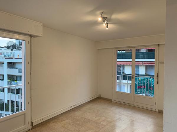 2 PIECES - RUE JEAN CANAVESE