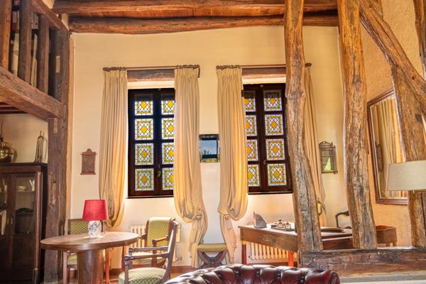 Belle propriété du 18e siècle avec piscine