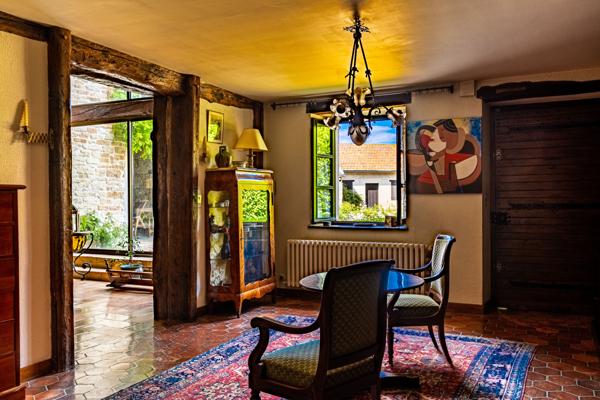 Belle propriété du 18e siècle avec piscine