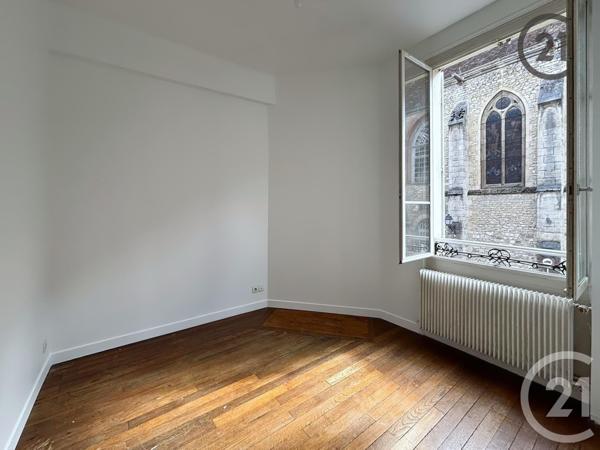 Immeuble à vendre  224 m2 PROVINS - 77