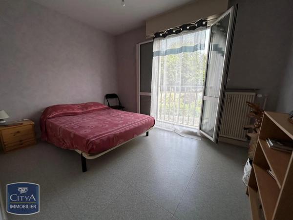 Appartement à louer 2 pièces 46.15m² Alençon (61000)