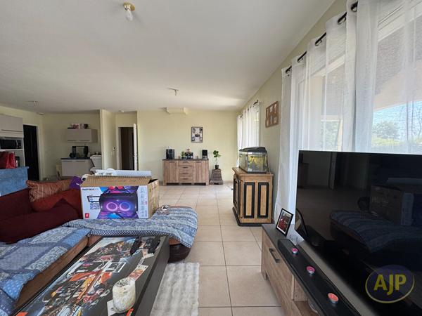 Location maison Saint Philbert De Bouaine : 920 € - AJP Immobilier Vieillevigne