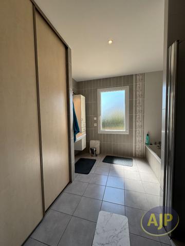Location maison Saint Philbert De Bouaine : 920 € - AJP Immobilier Vieillevigne