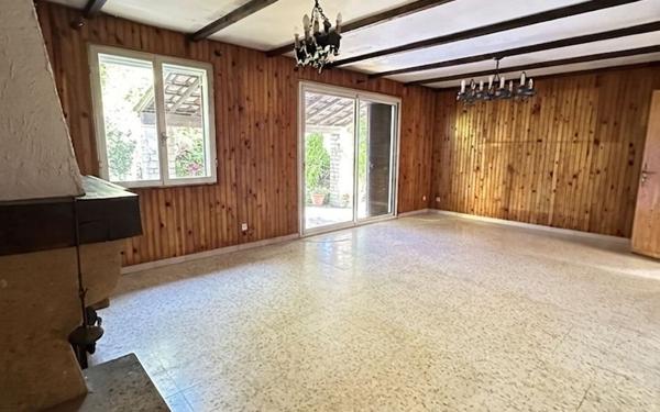 Maison à vendre    3 pièces • 72 m2 Nîmes