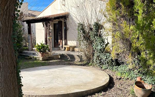 Maison à vendre    3 pièces • 72 m2 Nîmes