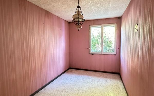 Maison à vendre    3 pièces • 72 m2 Nîmes
