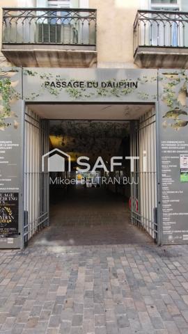 Sète – Emplacement stratégique pour ce local commercial avec fort potentiel d'exploitation