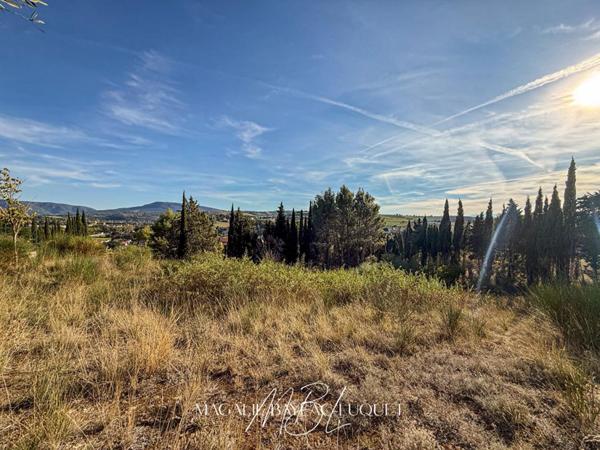Terrain constructible de 2 347 m² avec vue imprenable ? Limoux