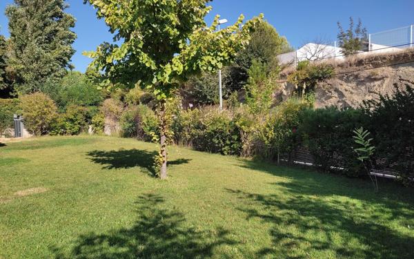 Maison à vendre    4 pièces •  Carpentras