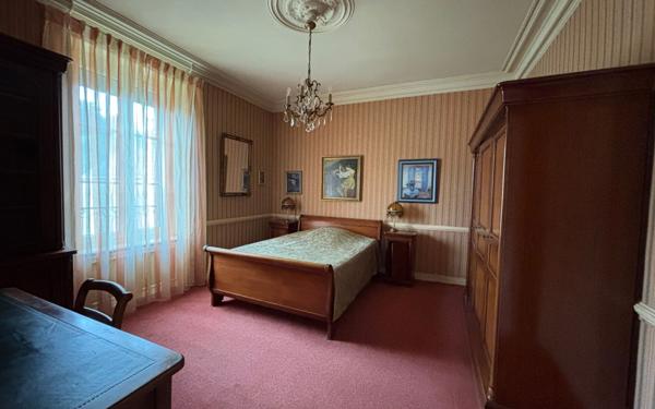 Maison à vendre    3 pièces • 143,03 m2 Châteaubriant