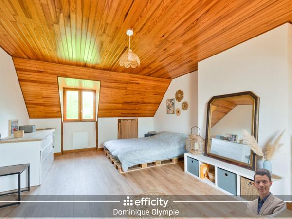 Maison
         6 pièces
        - 155 m² Exclusivité