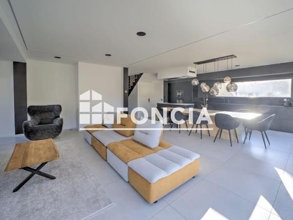 À vendre Maison 5 pièces 154.15 m² - Lalleyriat 01130