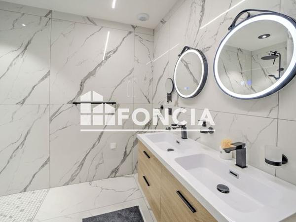 À vendre Maison 5 pièces 154.15 m² - Lalleyriat 01130