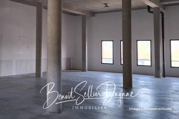 Local à louer Poisy : espace, accessibilité et image valorisée pour votre activité