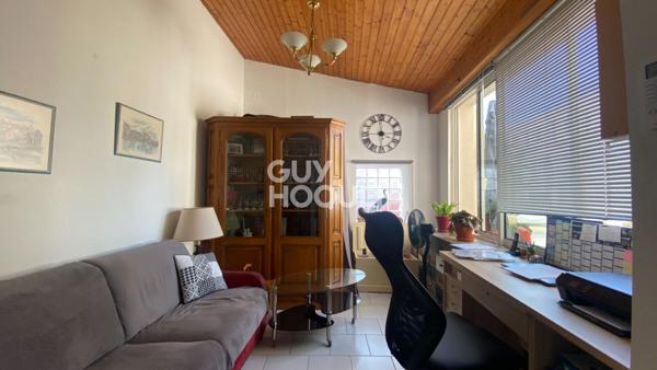 Centre-ville La Tremblade - Charmant T3 avec terrasse, parking et vue sur l'église