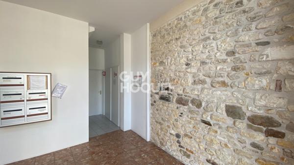 Centre-ville La Tremblade - Charmant T3 avec terrasse, parking et vue sur l'église