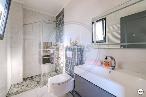 Maison Saint Germain En Laye 7 pièces 187 m2, 204 m2 de terrain, Saint germain en laye 78100