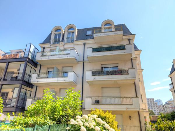 Appartement La Garenne Colombes 5 pièces 113 m2 - 126m² au sol. , La garenne colombes Appartement La Garenne Colombes 5 pièces 113 m2 - 126m² au sol. , La garenne colombes