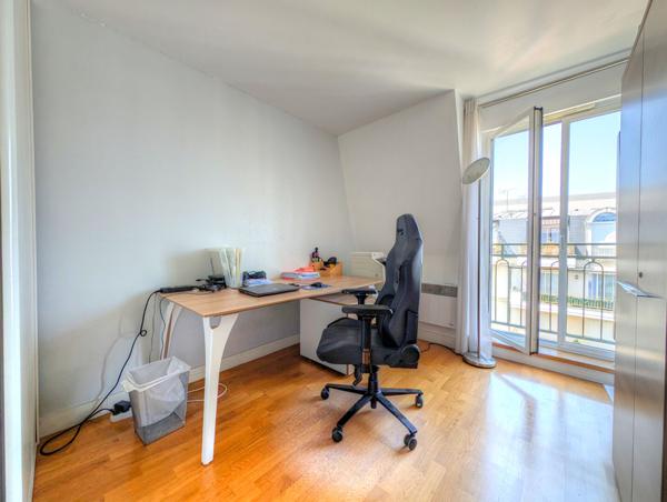 Appartement La Garenne Colombes 5 pièces 113 m2 - 126m² au sol. , La garenne colombes Appartement La Garenne Colombes 5 pièces 113 m2 - 126m² au sol. , La garenne colombes